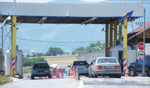 Косовска царина враћа српско гориво са Мердара